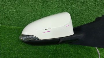 ЗЕРКАЛО НА TOYOTA VITZ NSP135