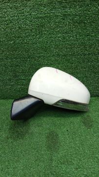 ЗЕРКАЛО НА TOYOTA RACTIS NSP122