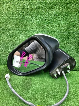 ЗЕРКАЛО НА TOYOTA SIENTA NCP175G