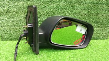 ЗЕРКАЛО НА TOYOTA COROLLA NZE121 