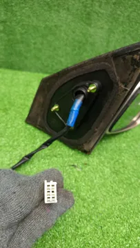 ЗЕРКАЛО НА TOYOTA VITZ SCP13