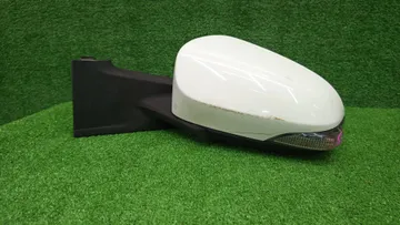 ЗЕРКАЛО НА TOYOTA VITZ KSP130