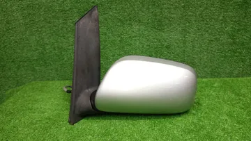 ЗЕРКАЛО НА TOYOTA WISH ZNE10G