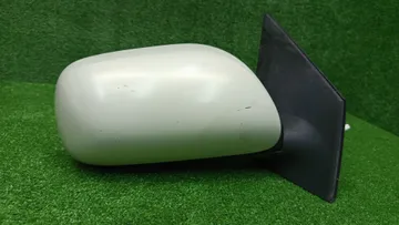 ЗЕРКАЛО НА TOYOTA IST NCP60