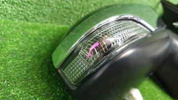 ЗЕРКАЛО НА TOYOTA SPADE NCP141
