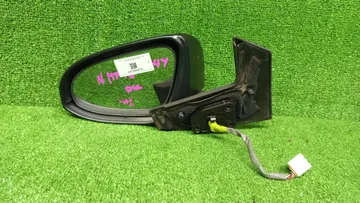 ЗЕРКАЛО НА TOYOTA AQUA NHP10