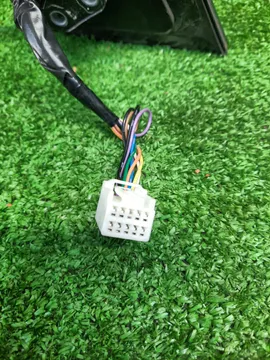 ЗЕРКАЛО НА MITSUBISHI GRANDIS NA4W