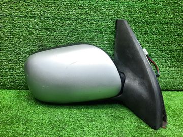 ЗЕРКАЛО НА TOYOTA VOLTZ ZZE136