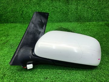 ЗЕРКАЛО НА TOYOTA ISIS ZNM10W