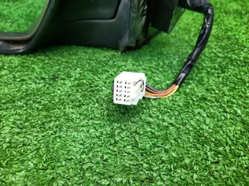 ЗЕРКАЛО НА MITSUBISHI GRANDIS NA4W