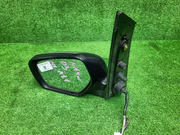 ЗЕРКАЛО НА MITSUBISHI GRANDIS NA4W