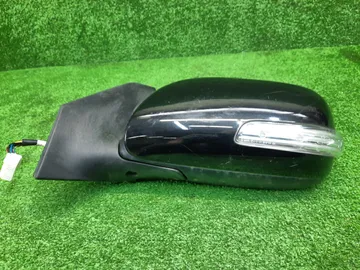 ЗЕРКАЛО НА TOYOTA AVENSIS AZT250