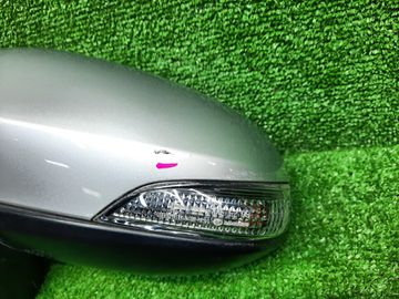 ЗЕРКАЛО НА TOYOTA COROLLA FIELDER NZE161G