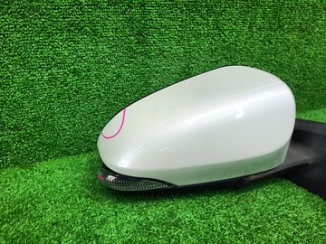 ЗЕРКАЛО НА TOYOTA VITZ KSP130