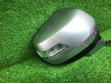 ЗЕРКАЛО НА HONDA STEPWGN RK5