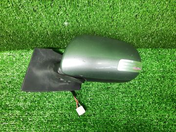 ЗЕРКАЛО НА TOYOTA VITZ NCP91