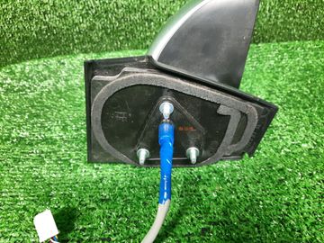 ЗЕРКАЛО НА TOYOTA VITZ NCP91