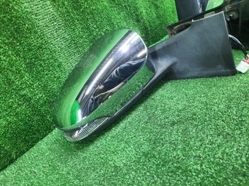 ЗЕРКАЛО НА TOYOTA VITZ KSP130