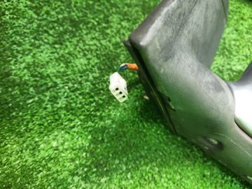 ЗЕРКАЛО НА MITSUBISHI LANCER CS2A