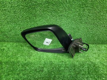 ЗЕРКАЛО НА NISSAN NV200 VM20