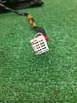 ЗЕРКАЛО НА MAZDA FAMILIA BJ5W