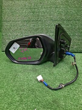 ЗЕРКАЛО НА TOYOTA YARIS MXPH10