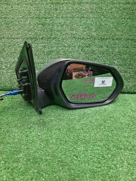 ЗЕРКАЛО НА TOYOTA YARIS MXPH10