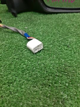 ЗЕРКАЛО НА TOYOTA YARIS MXPH10