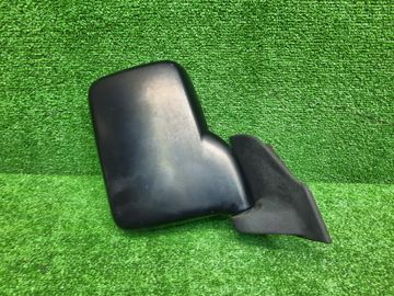 ЗЕРКАЛО НА NISSAN NV200 VM20