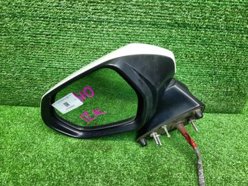 ЗЕРКАЛО НА TOYOTA YARIS CROSS MXPJ10