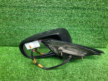 ЗЕРКАЛО НА MAZDA FAMILIA BJ5W