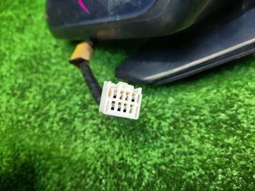 ЗЕРКАЛО НА MAZDA FAMILIA BJ5W