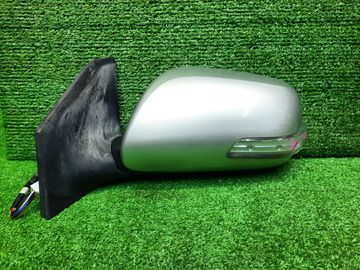 ЗЕРКАЛО НА TOYOTA AVENSIS AZT250