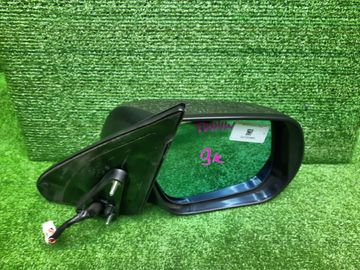 ЗЕРКАЛО НА SUZUKI ESCUDO TDA4W
