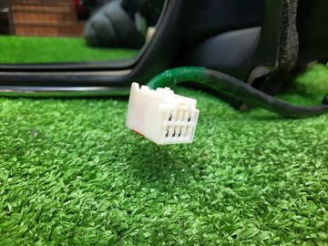 ЗЕРКАЛО НА MAZDA TRIBUTE EP3W