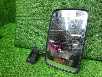 ЗЕРКАЛО НА NISSAN ATLAS F22
