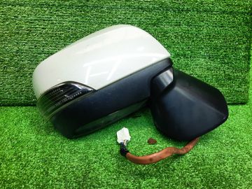 ЗЕРКАЛО НА HONDA SHUTTLE GP7