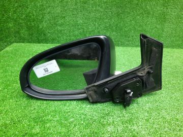 ЗЕРКАЛО НА TOYOTA AQUA NHP10