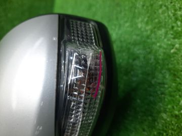 ЗЕРКАЛО НА TOYOTA AQUA NHP10