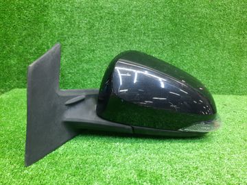 ЗЕРКАЛО НА TOYOTA AQUA NHP10