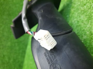 ЗЕРКАЛО НА TOYOTA AQUA NHP10