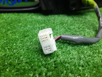 ЗЕРКАЛО НА TOYOTA AQUA NHP10