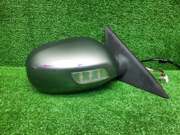 ЗЕРКАЛО НА NISSAN SKYLINE V35