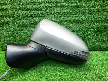 ЗЕРКАЛО НА TOYOTA COROLLA  AXIO NZE164