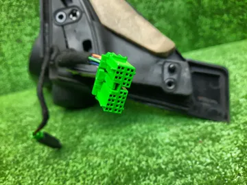 ЗЕРКАЛО НА VOLVO V70 BW48