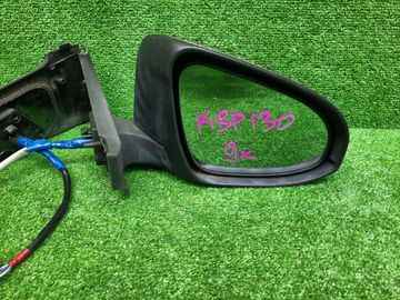 ЗЕРКАЛО НА TOYOTA VITZ KSP130