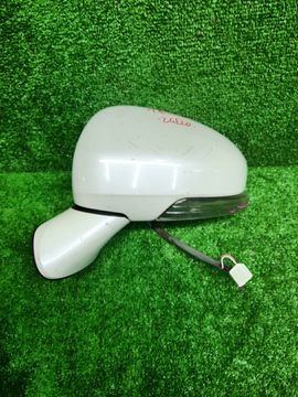 ЗЕРКАЛО НА TOYOTA WISH ZGE20G