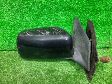 ЗЕРКАЛО НА MITSUBISHI LANCER CEDIA CS5W