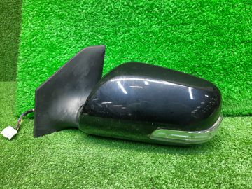 ЗЕРКАЛО НА TOYOTA AVENSIS AZT250