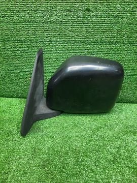 ЗЕРКАЛО НА TOYOTA TOWN ACE NOAH KR42V